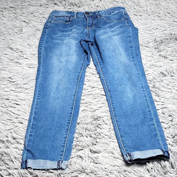 Royalty‎ For Me Mid Rise Ankle Womens Jeans Sz 4 Blue Denim Cuffed Stretch 28x27 - Picture 1 of 13